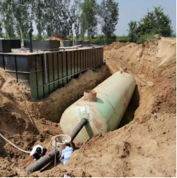 污水處理設(shè)備現(xiàn)場圖 污水處理設(shè)備現(xiàn)場圖